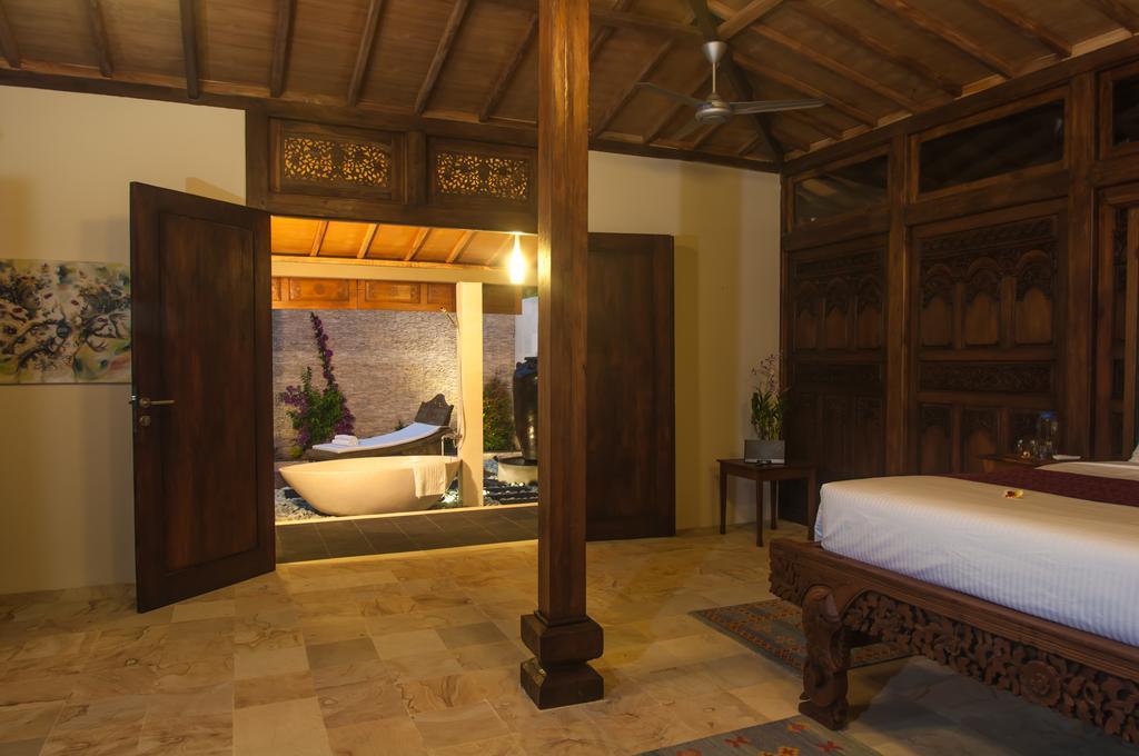 Oceanfront Citakara Sari Villas Кандидаса Экстерьер фото